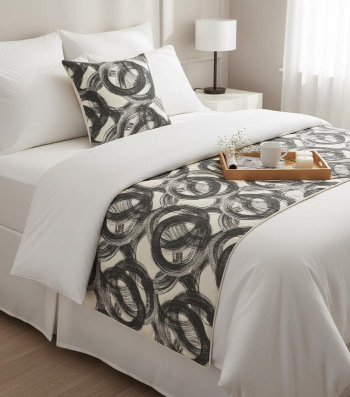 Circlewise - Jacquard Black Decorative Bed Runner and Pillow Cover