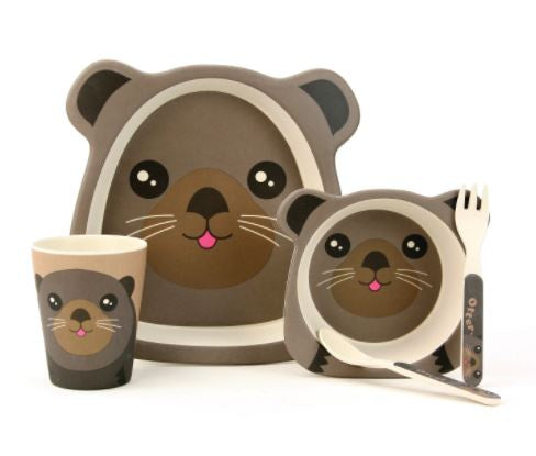 Comeco Inc - 5 piece Kids Dinnerware Set