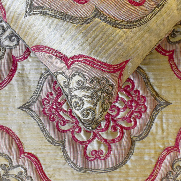 Emre - Jacquard Pink Decorative Bed Runner and Pillow Cover