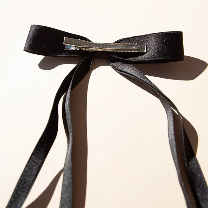 offe-the-girlie-bow-secure-with-clip