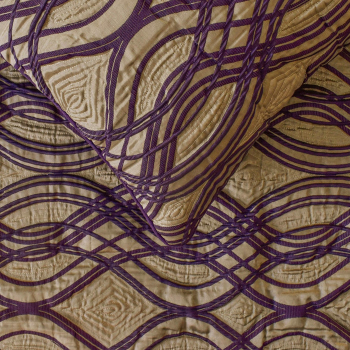Plum Swirls Decorative Bed Runner and Pillow Cover